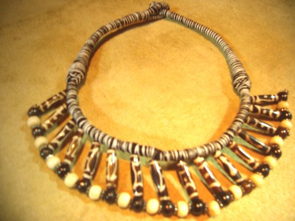 Colar Tribal